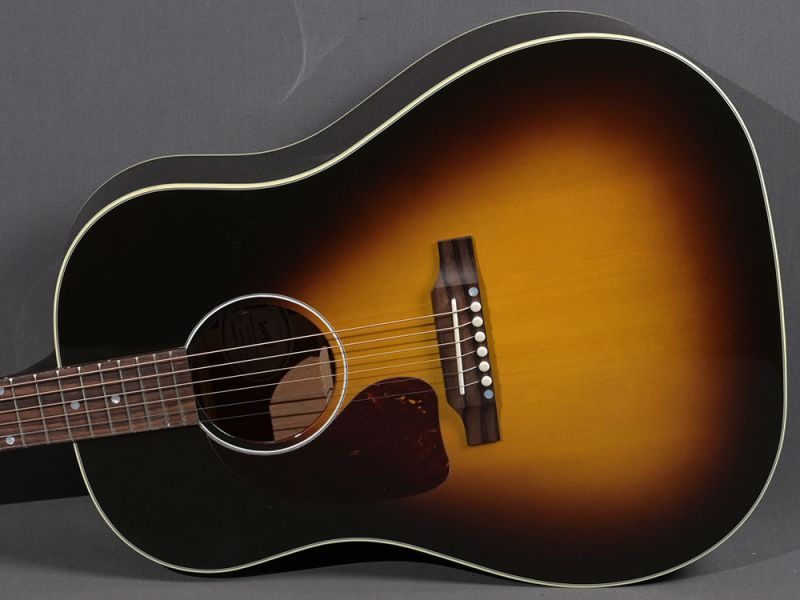 Gibson J-45 Standard Vintage Sunburst Lefthand